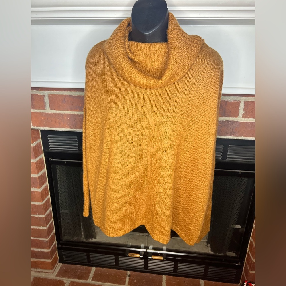 Black Swan sweater size XS